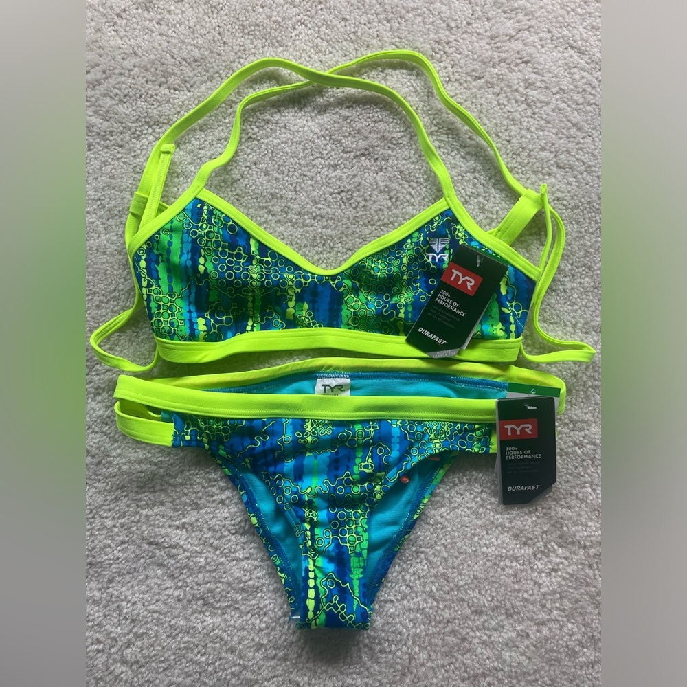 NWT TYR Hiromi Bikini 2pc Set Size M